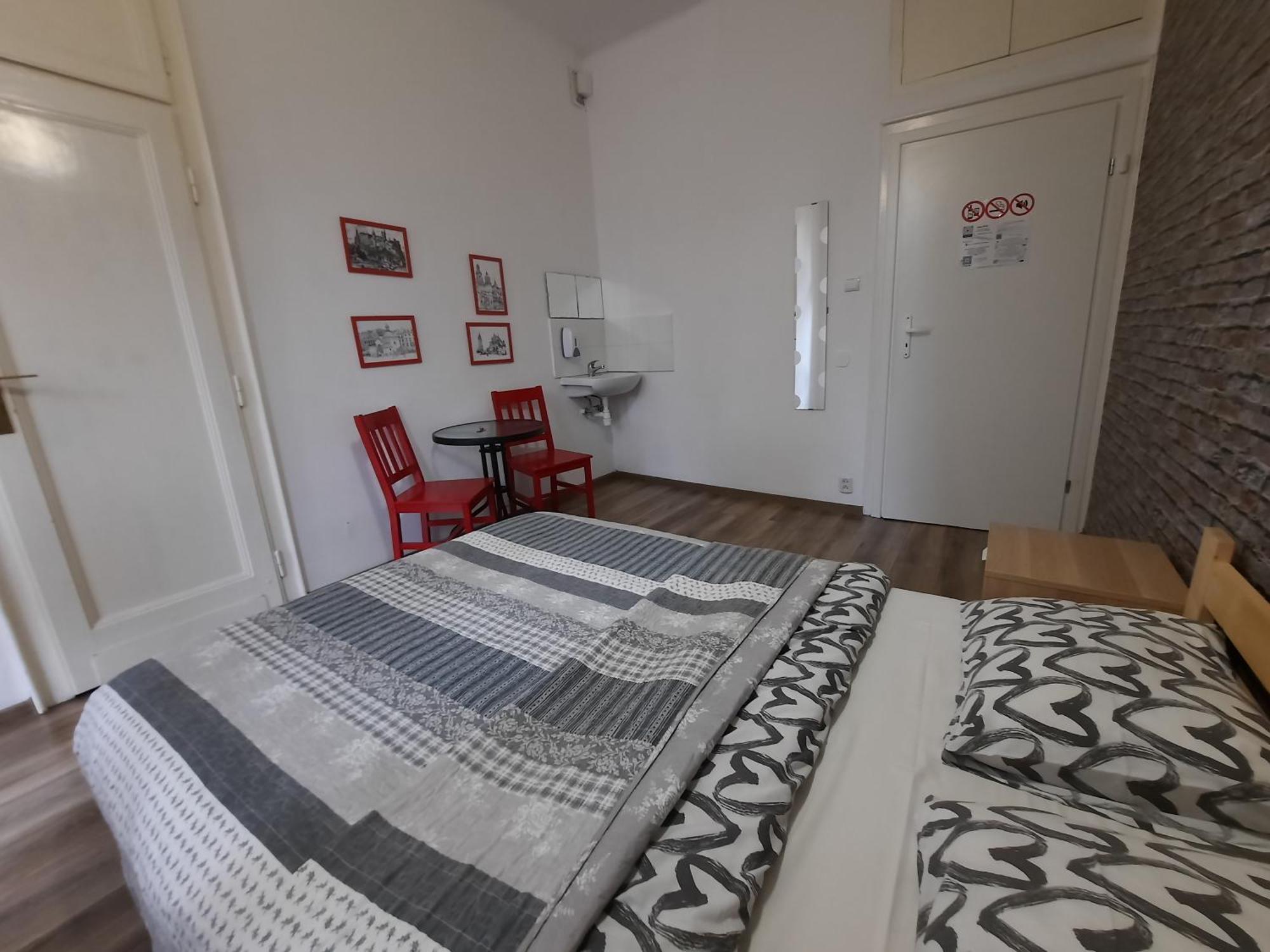 Lorf Hostel&Apartments Krakkó Kültér fotó