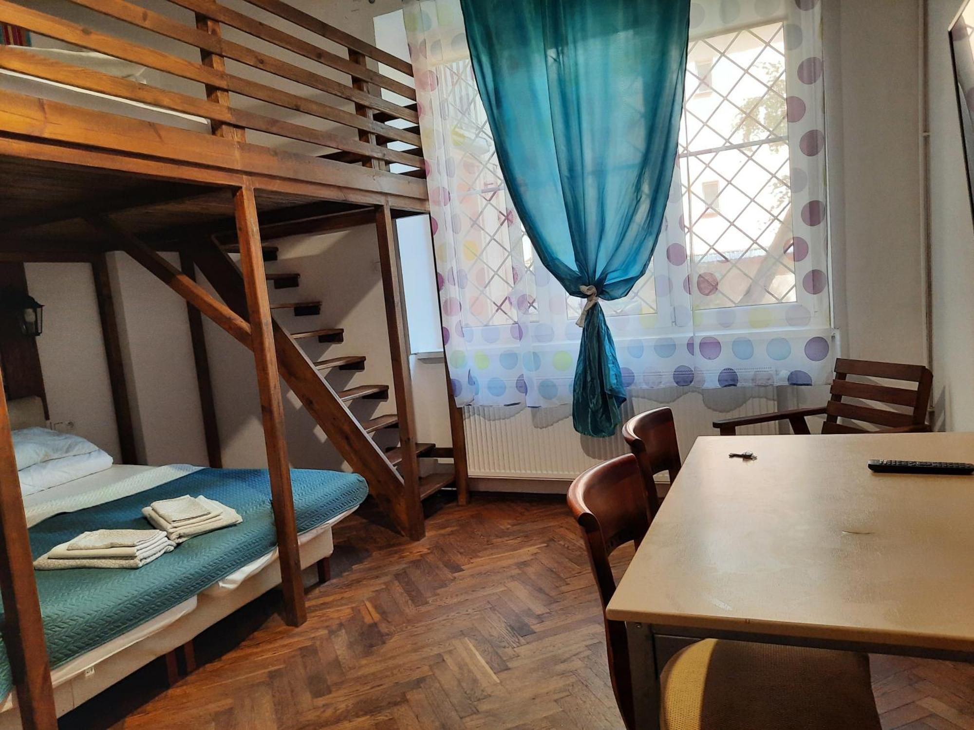 Lorf Hostel&Apartments Krakkó Kültér fotó